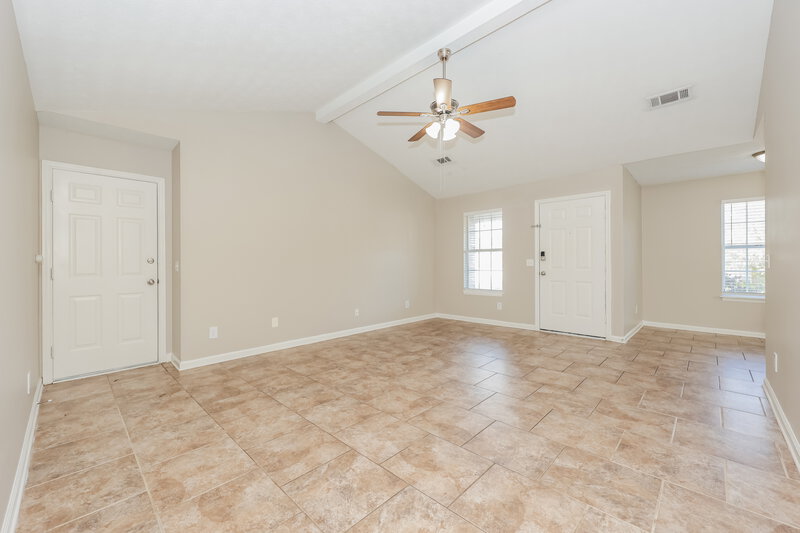 1,675/Mo, 4104 Pepperwood Dr Antioch, TN 37013 Living Room View