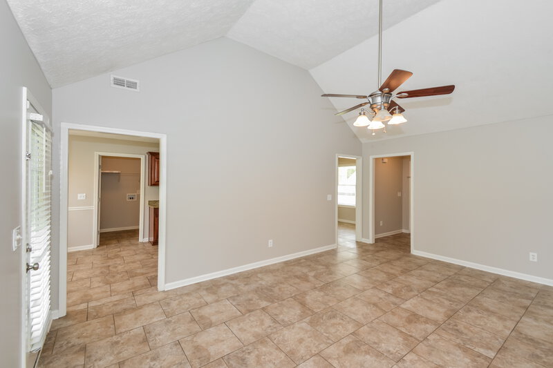 1,920/Mo, 144 Centerrock Dr Christiana, TN 37037 Living Room View 3