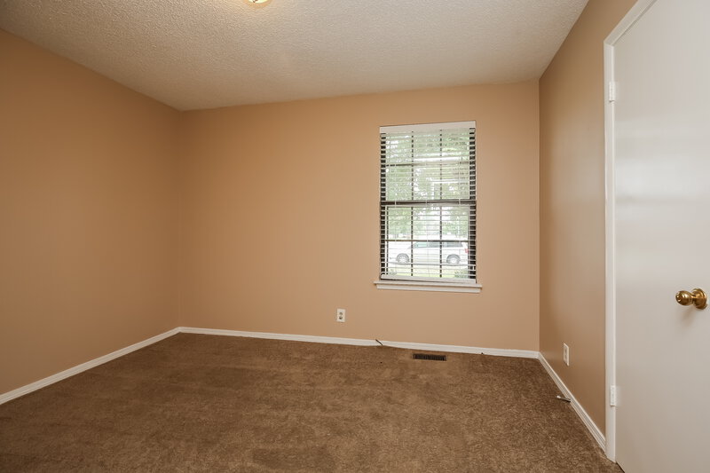 1,925/Mo, 2621 Deerpath Dr Christiana, TN 37037 Bedroom View 2