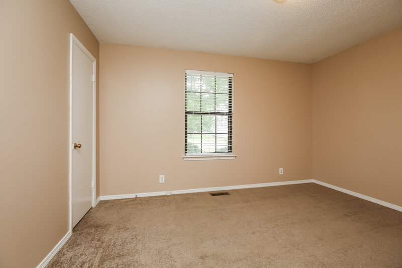 1,925/Mo, 2621 Deerpath Dr Christiana, TN 37037 Bedroom View 5