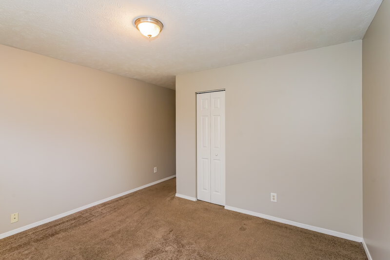 3,570/Mo, 2814 Creekbend Dr Nashville, TN 37207 Bedroom View 4