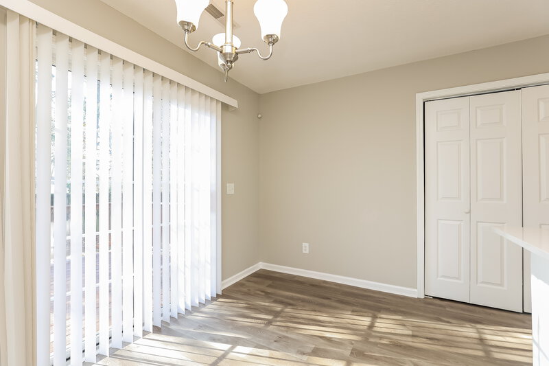 1,930/Mo, 611 Glen Valley Trl Smyrna, TN 37167 Dining Room View