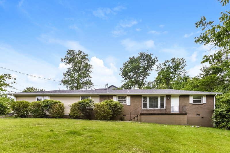 2,410/Mo, 4920 Packard Dr Nashville, TN 37211 External View