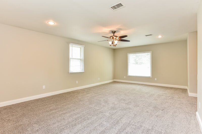 2,410/Mo, 4920 Packard Dr Nashville, TN 37211 Main Bedroom View