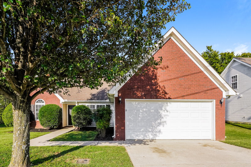 1,890/Mo, 7313 Ole Nottingham Dr ANTIOCH, TN 37013 External View