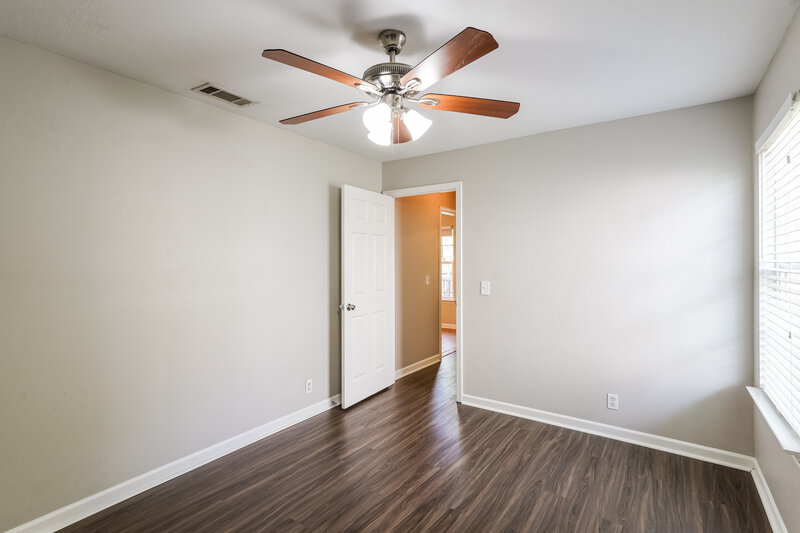 1,890/Mo, 7313 Ole Nottingham Dr ANTIOCH, TN 37013 Bedroom View 2