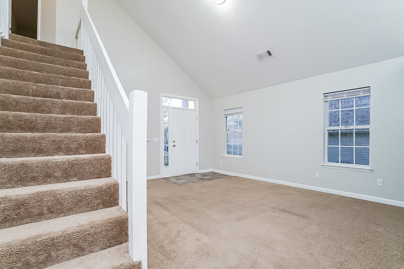 2,820/Mo, 4033 Pepperwood Dr ANTIOCH, TN 37013 Living Room View 3