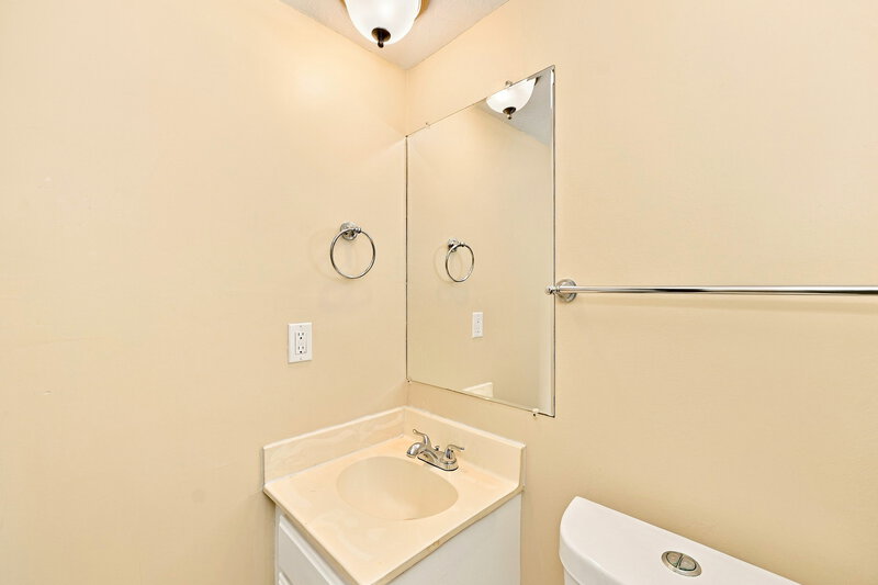 1,615/Mo, 232 Thistle Ln HERMITAGE, TN 37076 Bathroom View