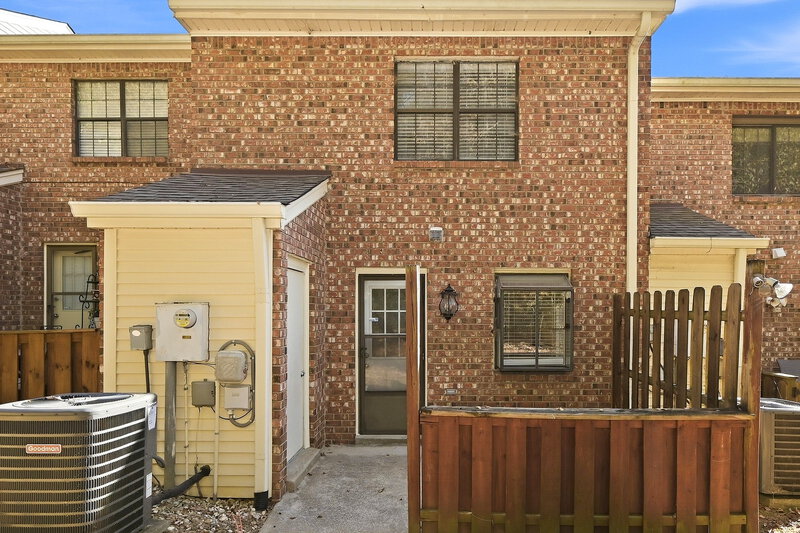 1,615/Mo, 232 Thistle Ln HERMITAGE, TN 37076 Rear View