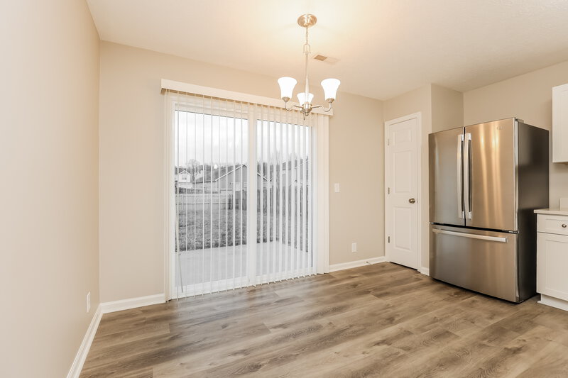 3,290/Mo, 4052 Longfellow Dr Nashville, TN 37214 Dining Room View