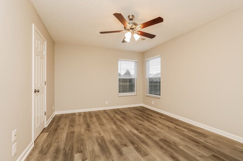 3,290/Mo, 4052 Longfellow Dr Nashville, TN 37214 Main Bedroom View