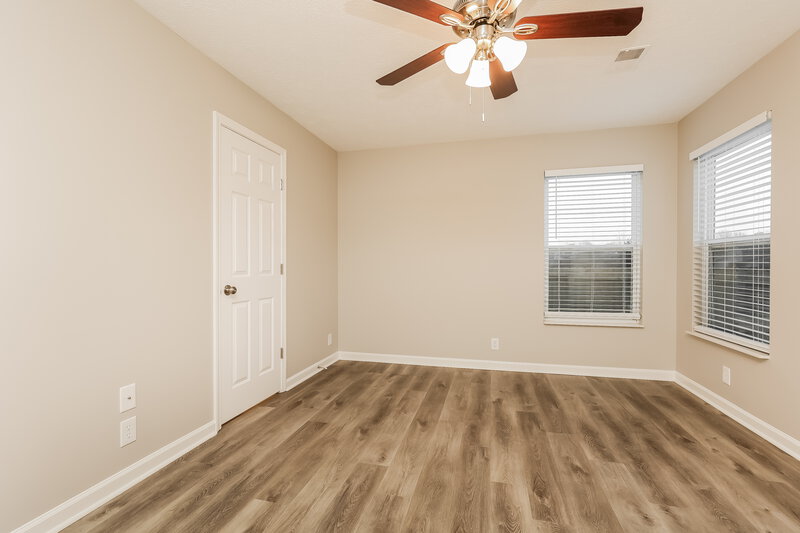 3,290/Mo, 4052 Longfellow Dr Nashville, TN 37214 Main Bedroom View 2