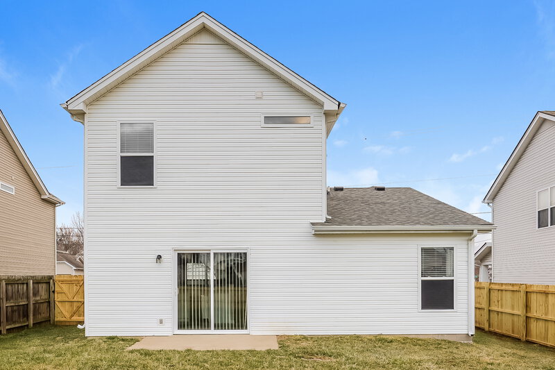 3,290/Mo, 4052 Longfellow Dr Nashville, TN 37214 Rear View