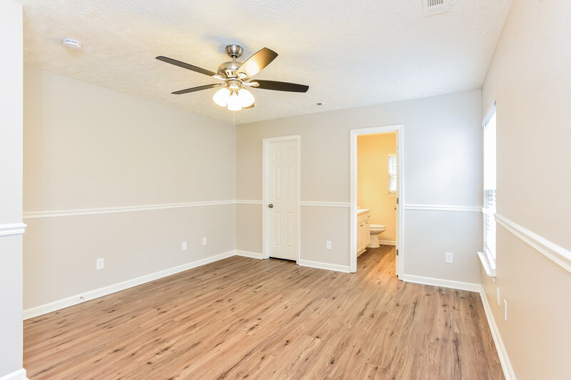 1,920/Mo, 4002 Deer Run Trce Spring Hill, TN 37174 Main Bedroom View 2