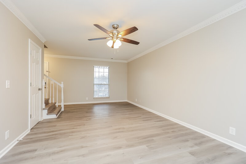 2,315/Mo, 1409 Woodchimes Ct Hermitage, TN 37076 Living Room View 2