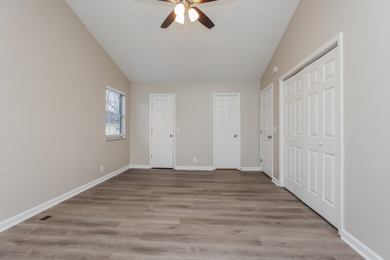 2,315/Mo, 1409 Woodchimes Ct Hermitage, TN 37076 Main Bedroom View