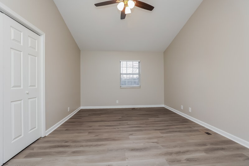 2,315/Mo, 1409 Woodchimes Ct Hermitage, TN 37076 Main Bedroom View 2