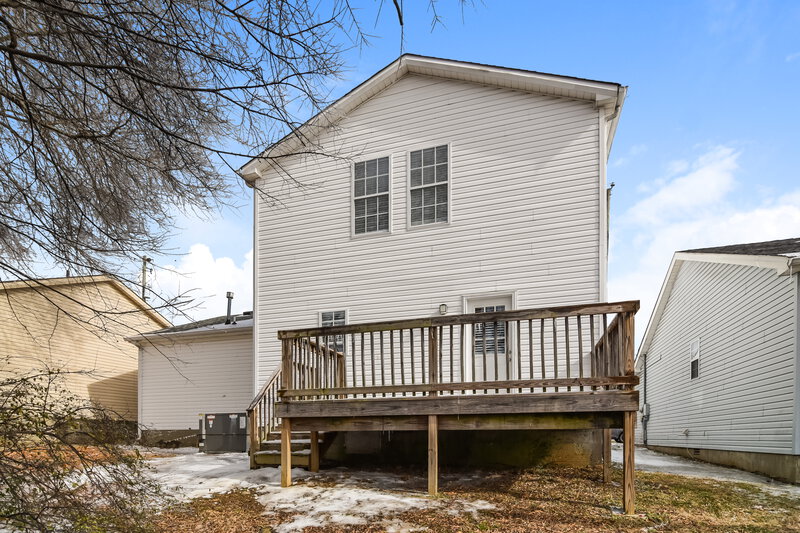 1,975/Mo, 104 River Bend Rd Hendersonville, TN 37075 Rear View