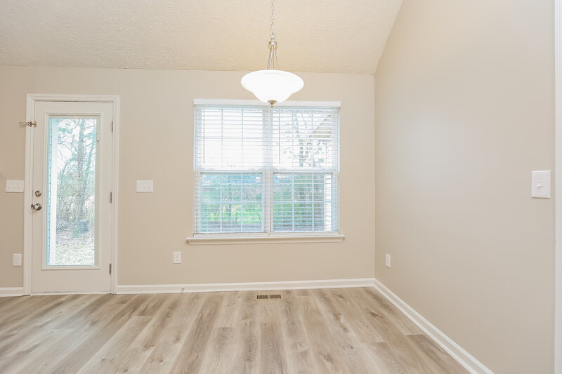 2,090/Mo, 519 Breslin Ave Smyrna, TN 37167 Breakfast Nook View