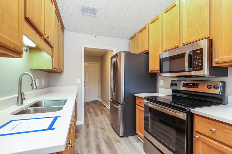 2,090/Mo, 519 Breslin Ave Smyrna, TN 37167 Kitchen View