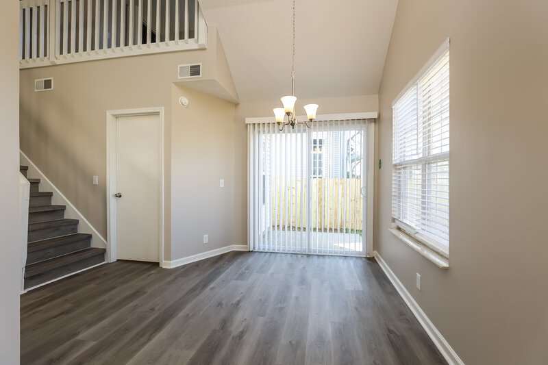 2,275/Mo, 1208 Wembley Dr Hermitage, TN 37076 Dining Room View 2