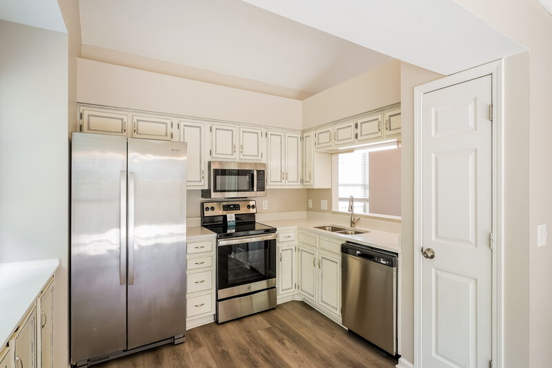 2,345/Mo, 1208 Wembley Dr Hermitage, TN 37076 Kitchen View