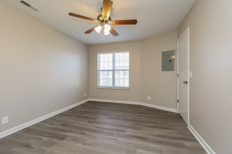 2,275/Mo, 1208 Wembley Dr Hermitage, TN 37076 Main Bedroom View 2