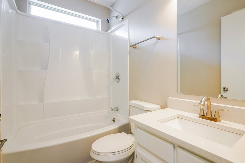 2,345/Mo, 1208 Wembley Dr Hermitage, TN 37076 Bathroom View