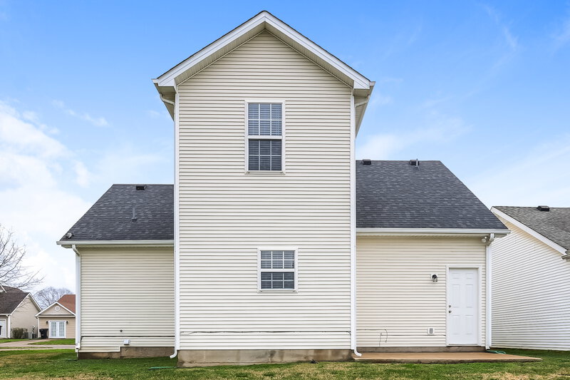 2,115/Mo, 2744 Pepperdine Dr Murfreesboro, TN 37128 Rear View