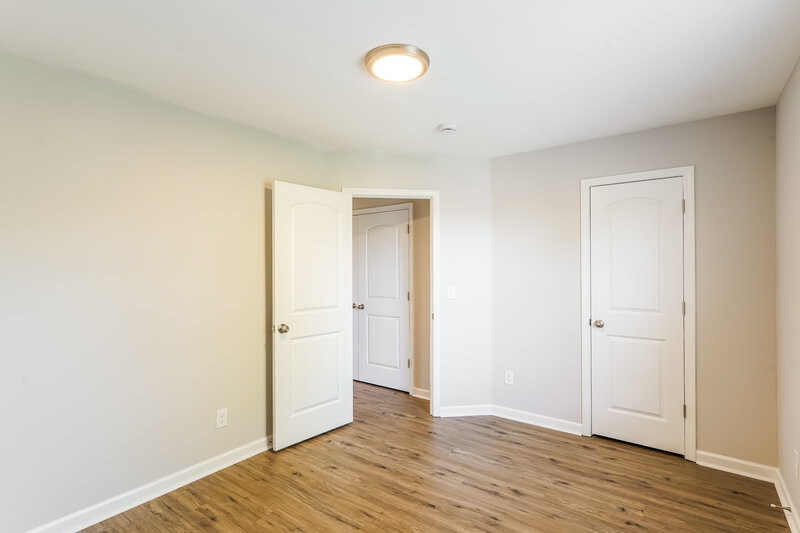 2,025/Mo, 408 Bronson Dr La Vergne, TN 37086 Bedroom View 4