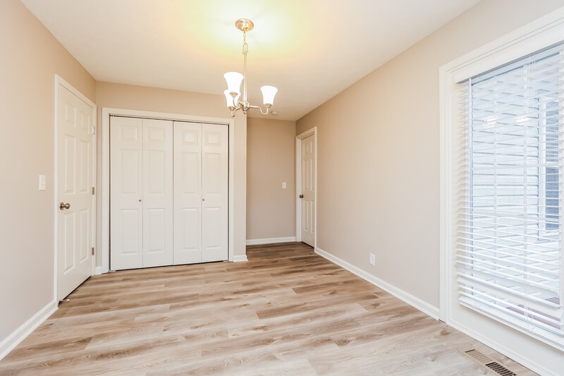 2,325/Mo, 5012 Chadfield Way Antioch, TN 37013 Dining Room View