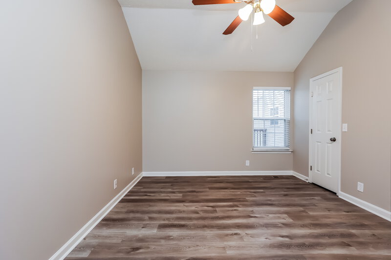 2,325/Mo, 5012 Chadfield Way Antioch, TN 37013 Main Bedroom View 2