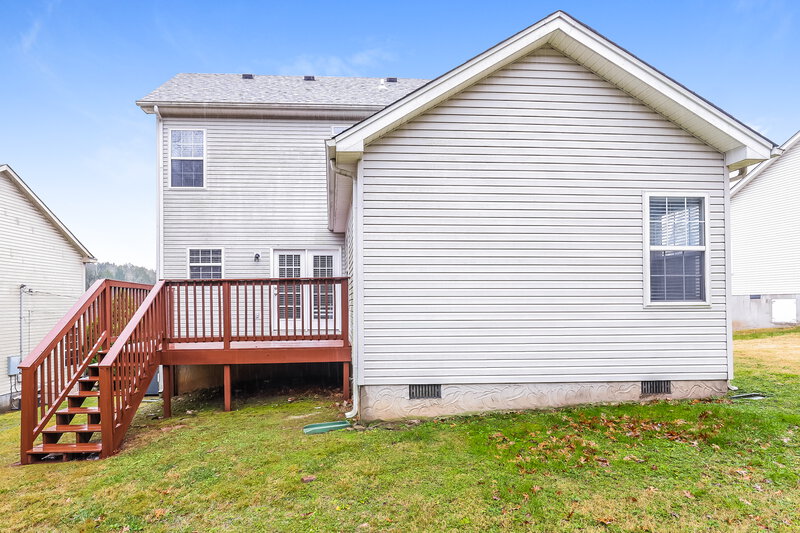 2,325/Mo, 5012 Chadfield Way Antioch, TN 37013 Rear View