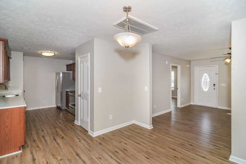 2,135/Mo, 3565 Mount View Ridge Dr Antioch, TN 37013 Dining Room View