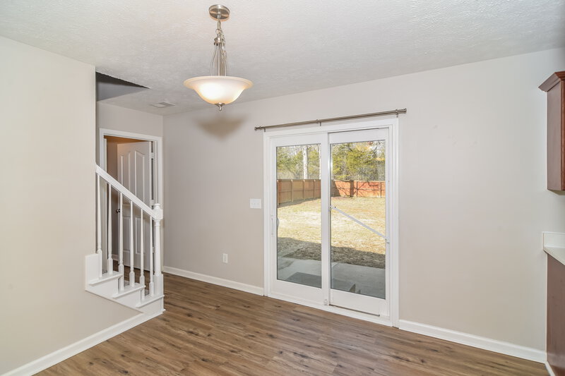 2,135/Mo, 3565 Mount View Ridge Dr Antioch, TN 37013 Dining Room View 2