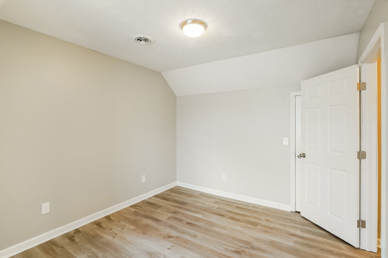 2,130/Mo, 1995 Bolden Dr Murfreesboro, TN 37127 Bedroom View 2