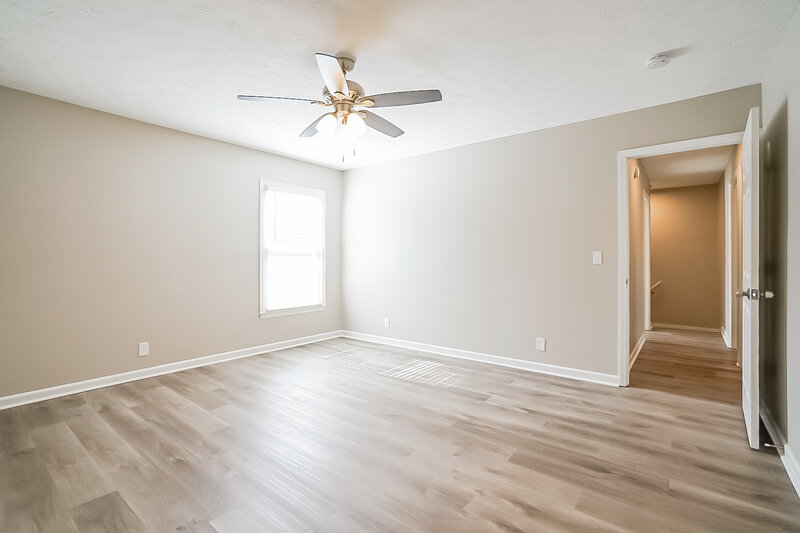 2,205/Mo, 5428 Village Way Nashville, TN 37211 Bedroom View