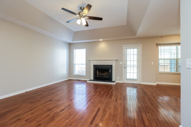 2,220/Mo, 823 Neelys Chase Dr Madison, TN 37115 Living Room View