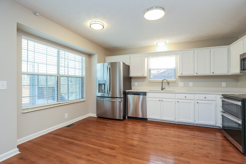 2,220/Mo, 823 Neelys Chase Dr Madison, TN 37115 Kitchen View