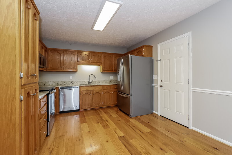 2,085/Mo, 225 Richmond Dr Smyrna, TN 37167 Kitchen View 2