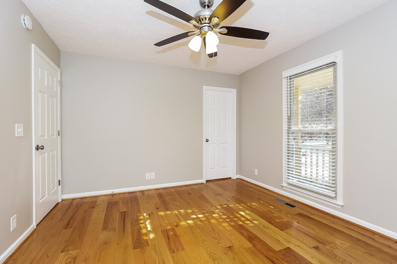 2,085/Mo, 225 Richmond Dr Smyrna, TN 37167 Main Bedroom View 2