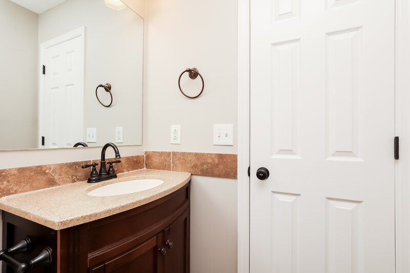 3,130/Mo, 4824 Nina Marie Ave Murfreesboro, TN 37129 Bathroom View 2
