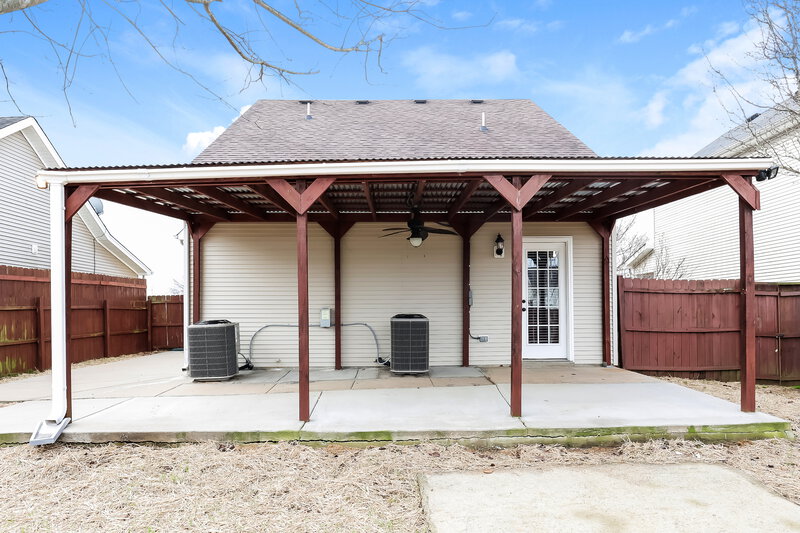 3,130/Mo, 4824 Nina Marie Ave Murfreesboro, TN 37129 Rear View