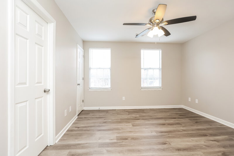 2,860/Mo, 115 River Bend Rd Hendersonville, TN 37075 Main Bedroom View