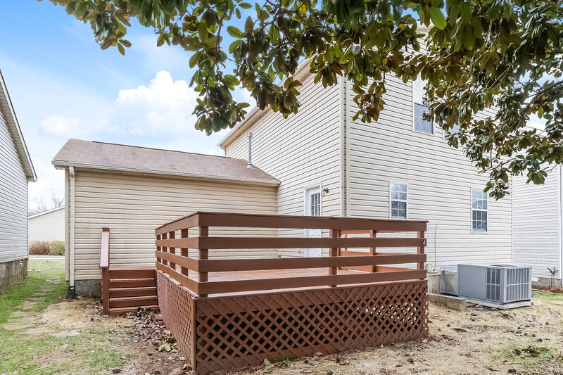 2,860/Mo, 115 River Bend Rd Hendersonville, TN 37075 Rear View