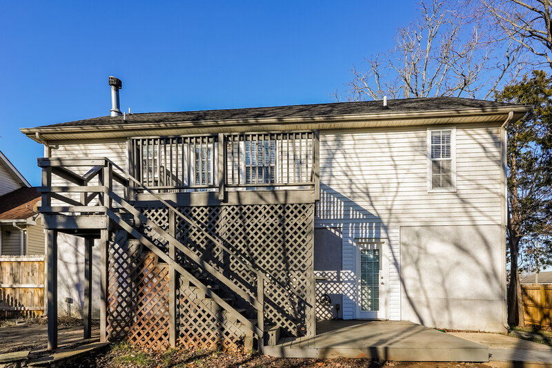 1,860/Mo, 608 Whirlaway Dr Antioch, TN 37013 Rear View