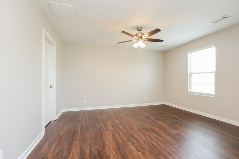 2,185/Mo, 3029 Defilade Dr Murfreesboro, TN 37128 Main Bedroom View 2