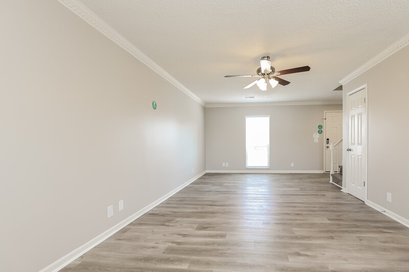 1,860/Mo, 3321 Towne Ridge Dr Antioch, TN 37013 Living Room View 2