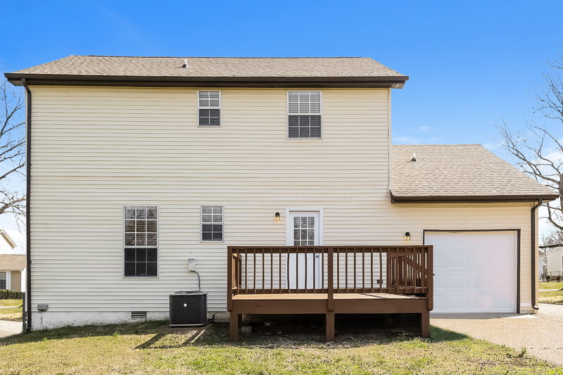 1,860/Mo, 3321 Towne Ridge Dr Antioch, TN 37013 Rear View