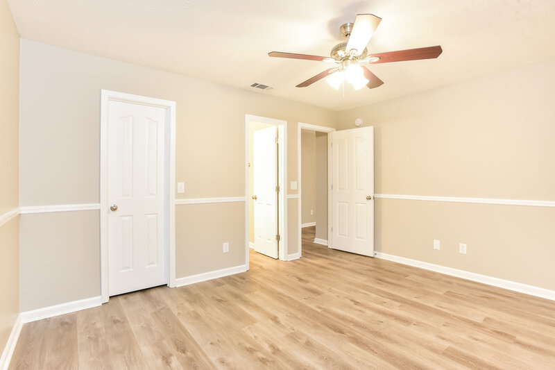 2,800/Mo, 1212 Elisha Ct La Vergne, TN 37086 Main Bedroom View 3